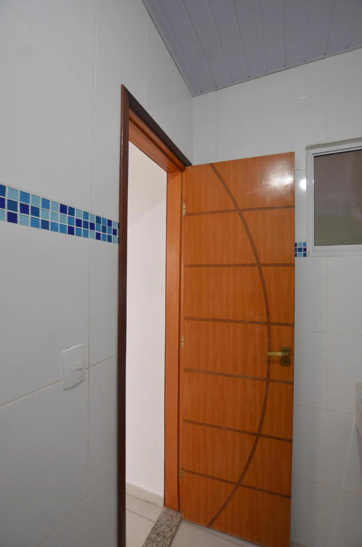 3-bedroom apartment, 1 with its own bathroom, 90 m² — photo 40