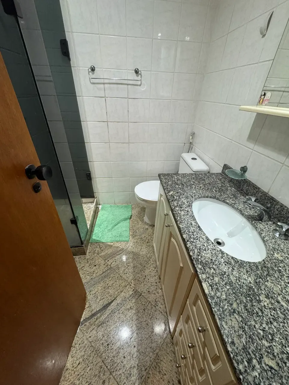 Мебльована квартира з 1 спальнею та 58 м² — photo 14