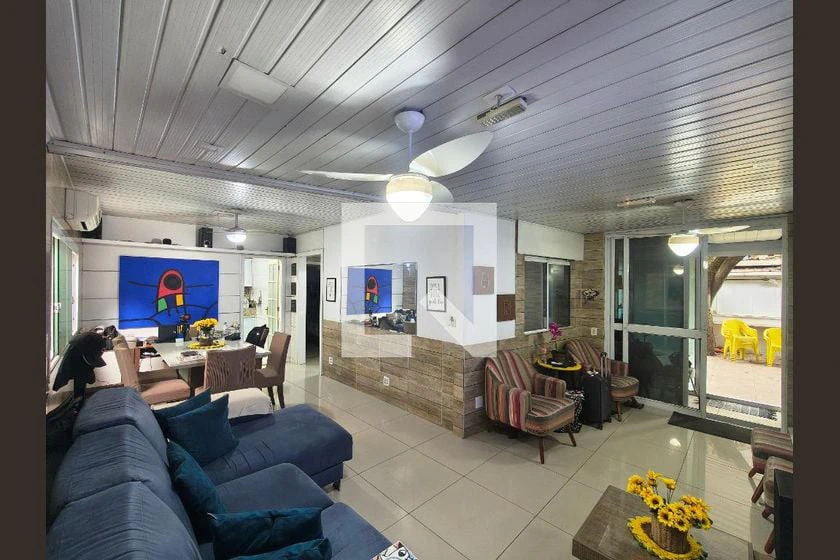 Casa com 2 quartos, 1 banheiro e cozinha fechada a gás — photo 4