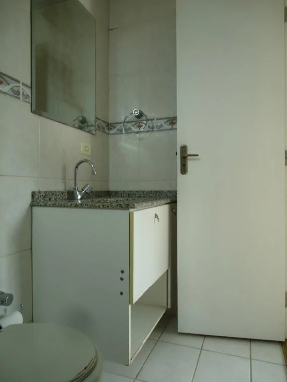 Пральна машина та 2 спальні: квартира 53 м² — photo 16