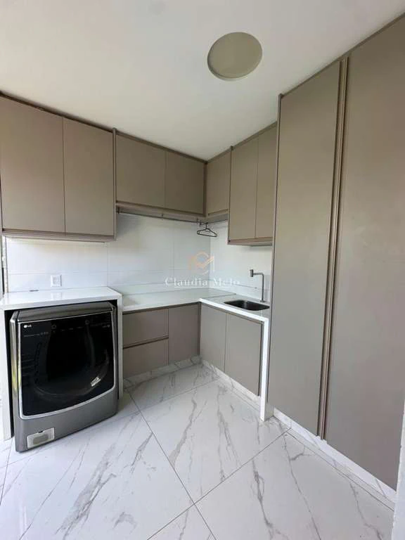 Casa com 5 suítes e cozinha integrada de 900 m² — photo 19