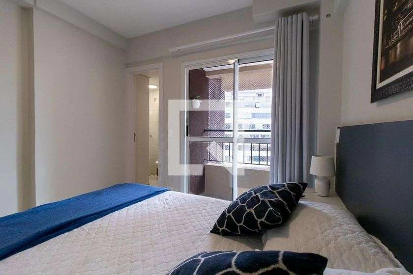 Furnished apartment with an open kitchen and 1 bedroom — photo 8