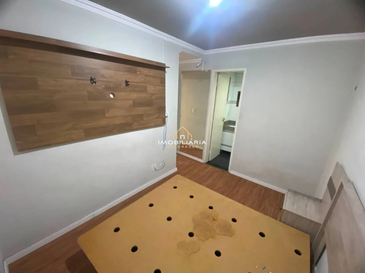 Furnished 2-bedroom apartment with 2 bathrooms — photo 3