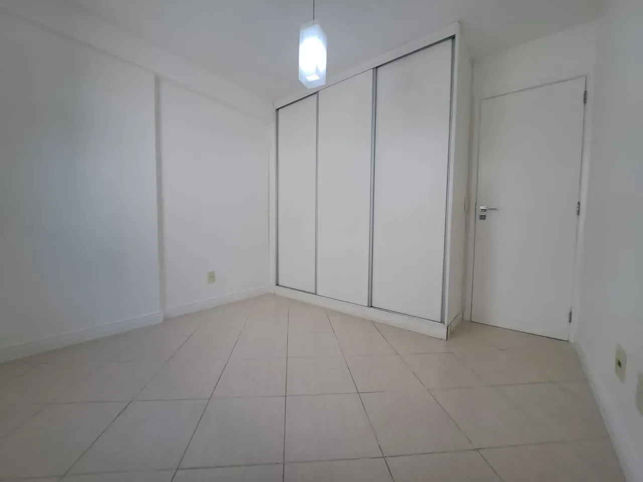 Home office in a 2-bedroom apartment, 92 m² — photo 16
