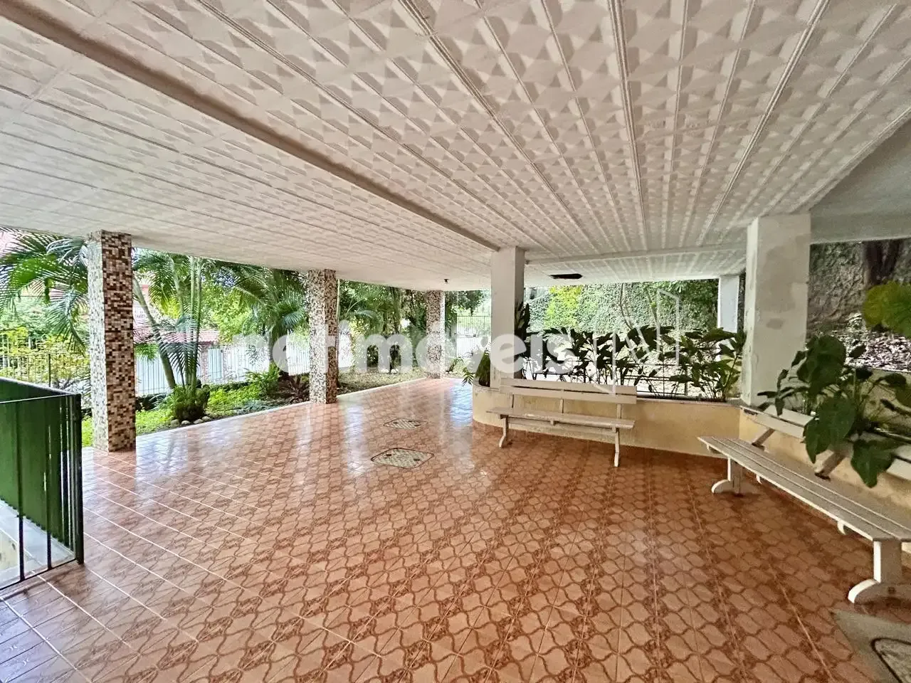 2-bedroom apartment with balcony and private garden — photo 5