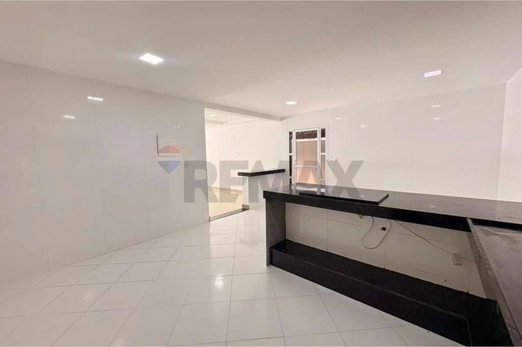 4-suite house with 305 m² and 3 parking spaces — photo 11