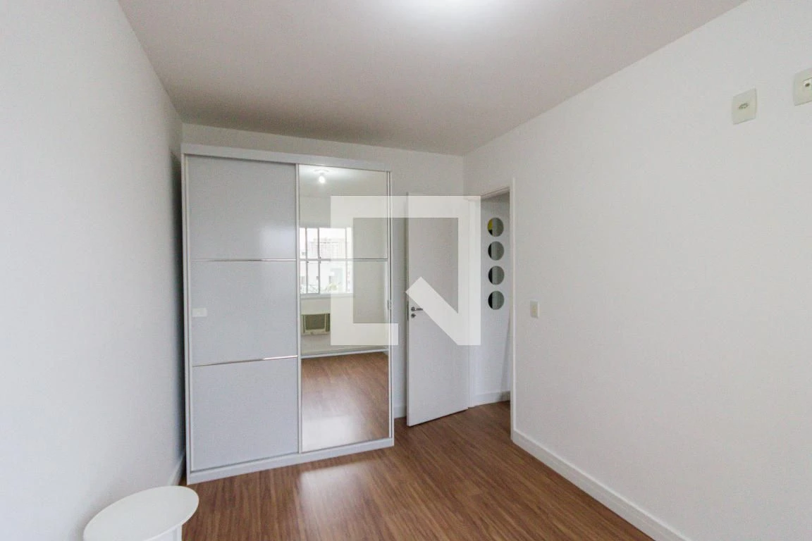 Apartamento mobiliado de 2 quartos em condomínio com sauna — photo 4