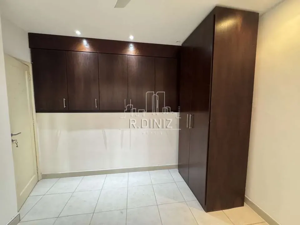 1-bedroom 45 m² apartment with open-plan kitchen — photo 13