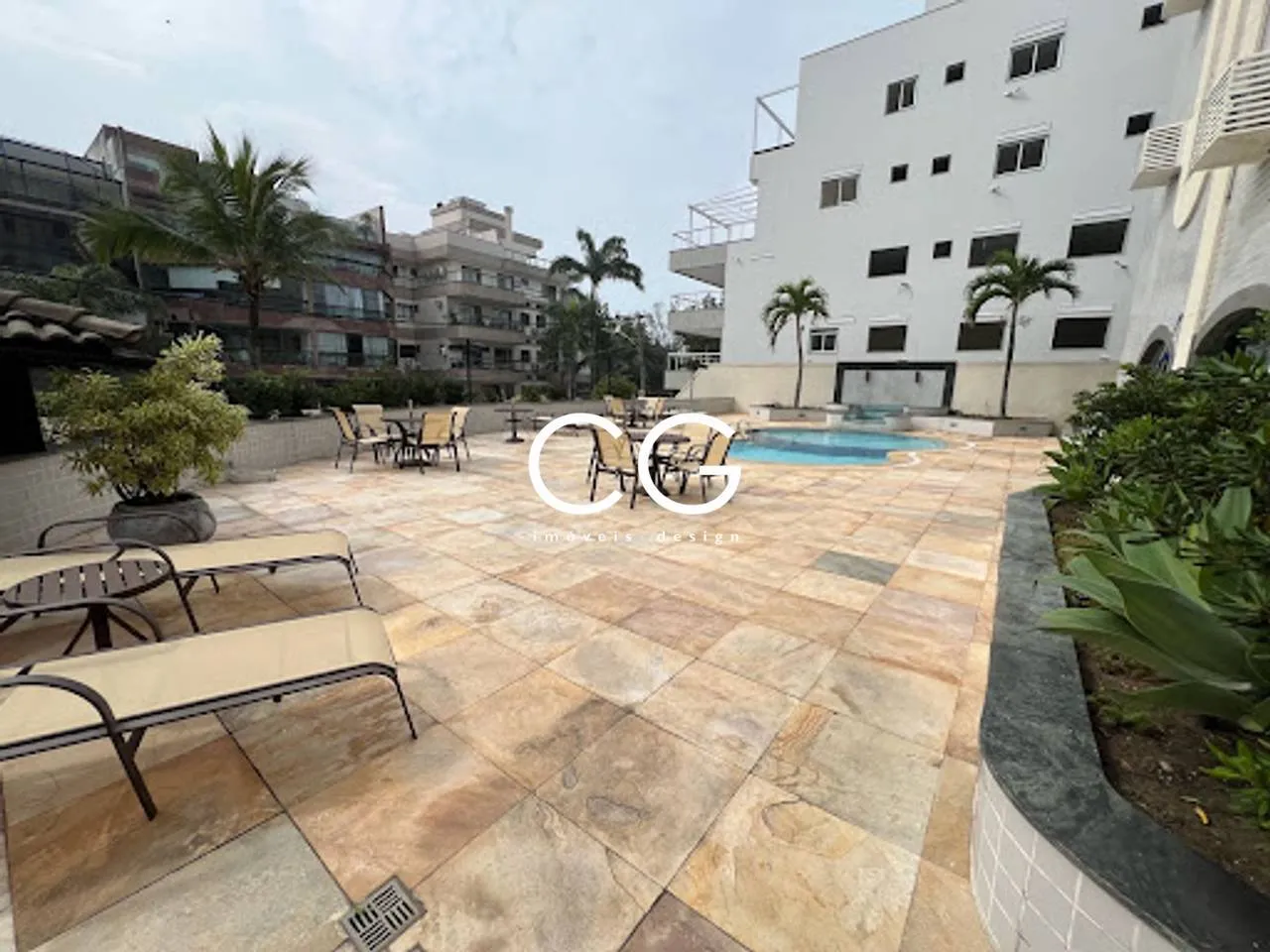2-bedroom apartment 70 m² with 2 parking spaces — photo 13
