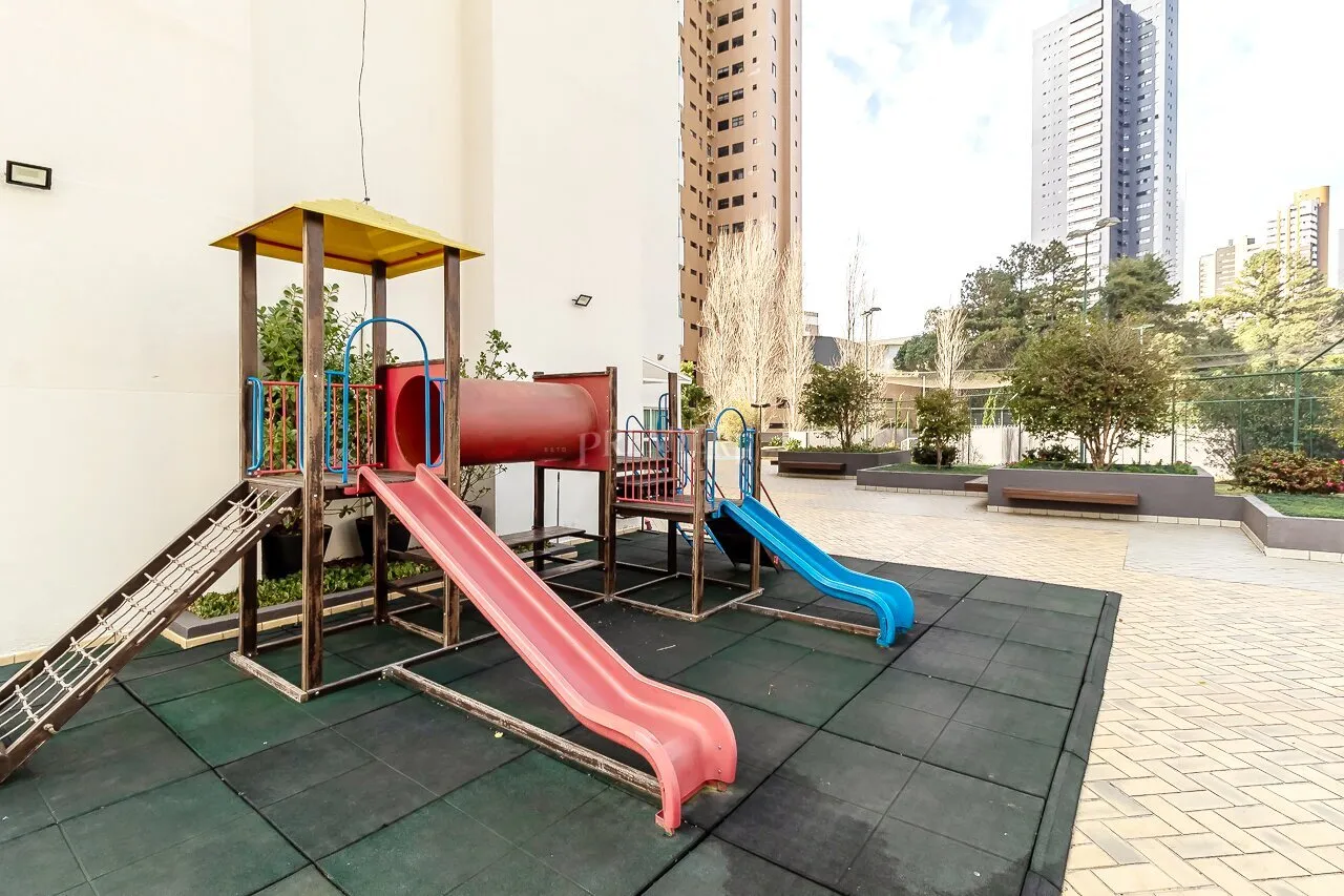 Apartamento mobiliado de 4 quartos em condomínio com piscina — photo 32