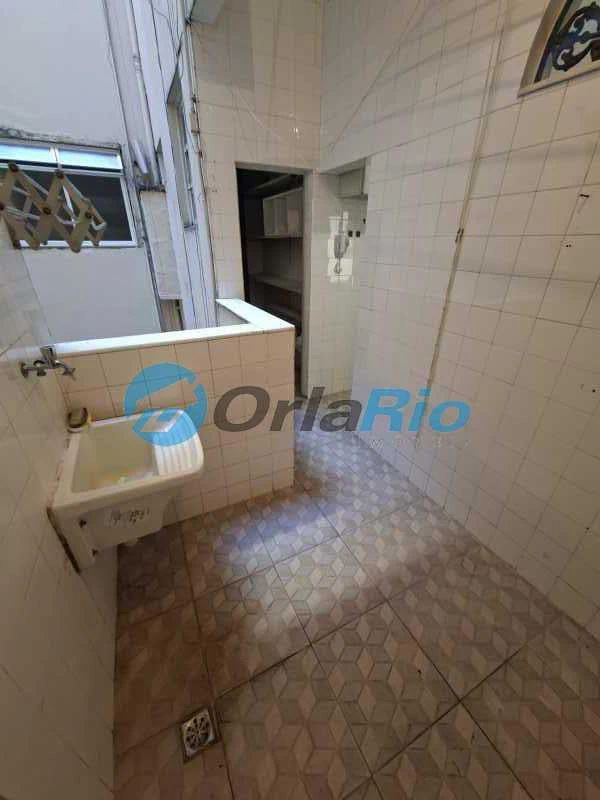 2-bedroom apartment with private BBQ and 1 parking spot — photo 12