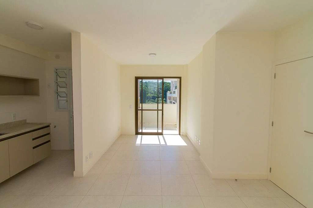 112 m² apartment with 2 bedrooms and a balcony grill — photo 3