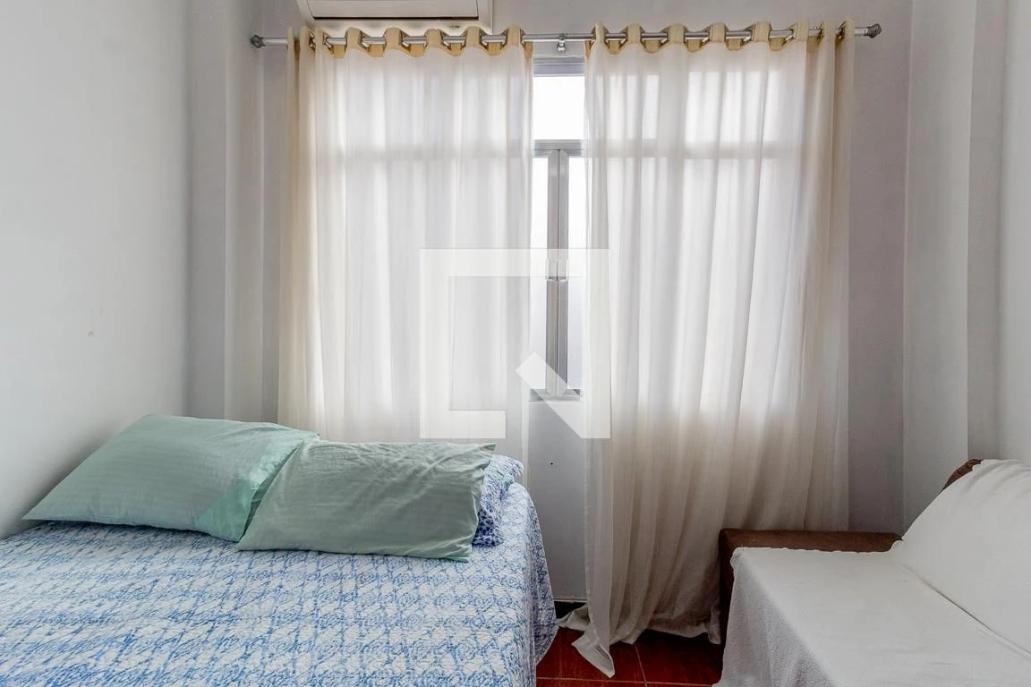 Furnished 1-bedroom apartment with 1 bathroom, no parking — photo 8
