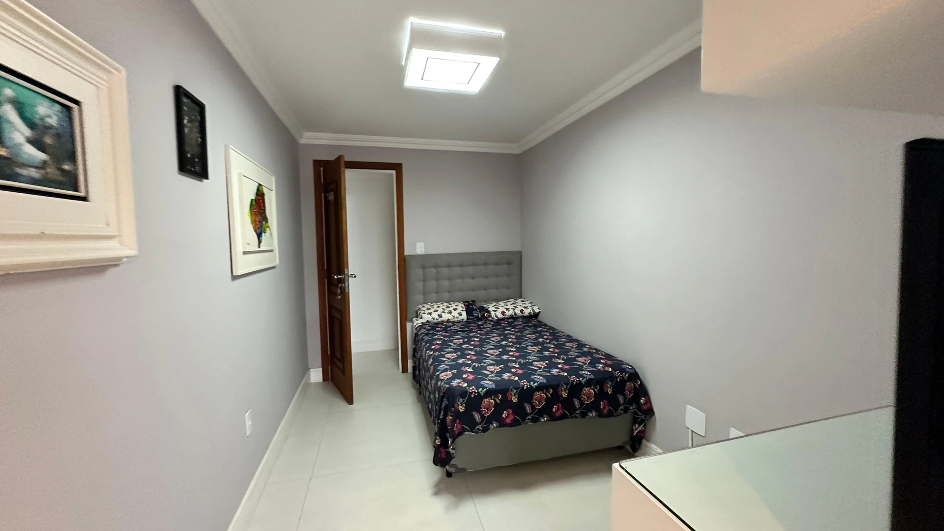 300 m² apartment with a washing machine and a dishwasher — photo 62