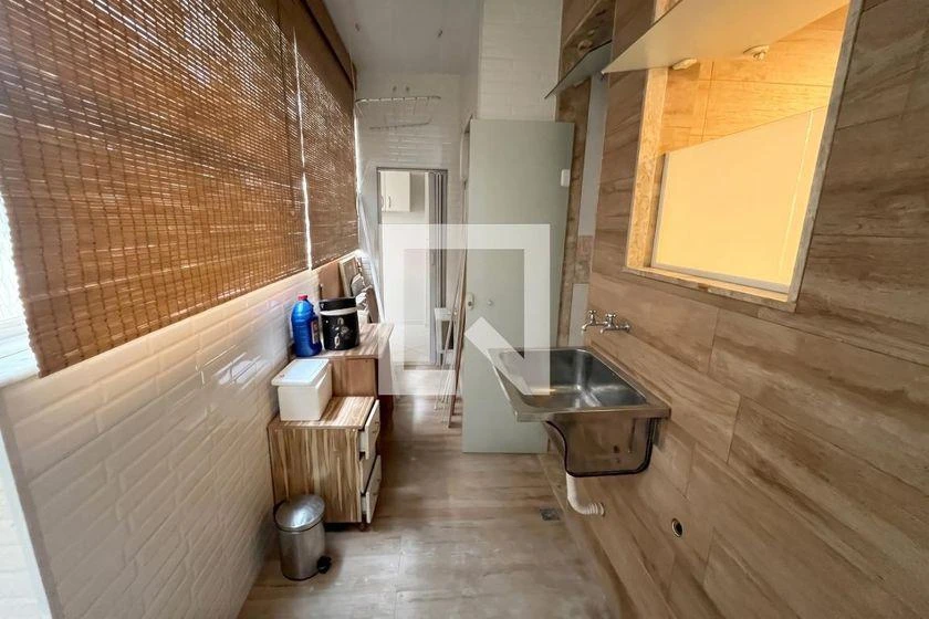Деревянный пол или ламинат и 3 спальни: квартира 90 м² — photo 27