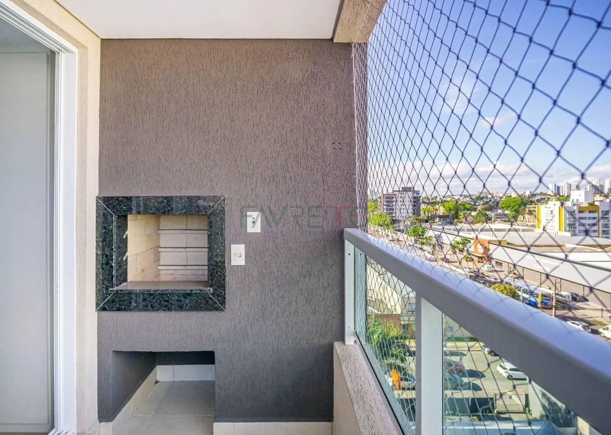 Furnished apartment, 32 m², with a glass-enclosed balcony — photo 16