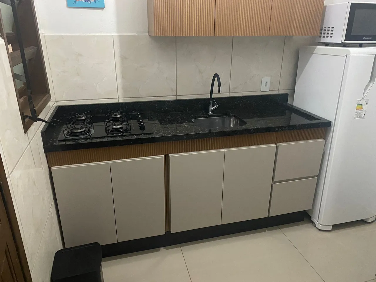Furnished 1-bedroom apartment with 1 parking spot — photo 2