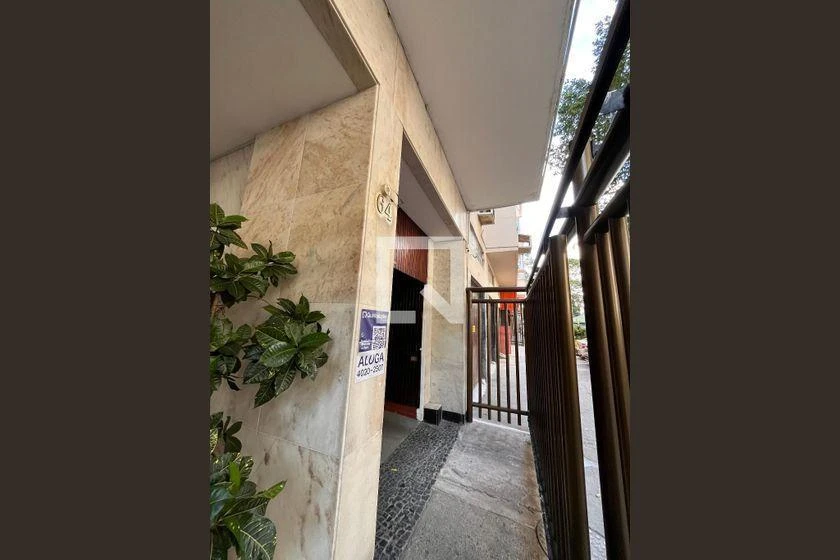 Furnished 3-bedroom apartment with open kitchen — photo 41