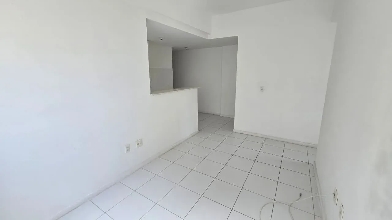 2-bedroom apartment in a building with a gym — photo 11