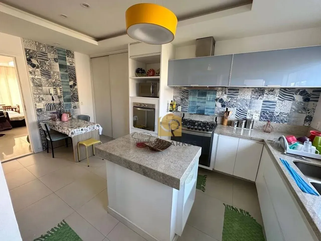 Furnished 5-bedroom house with 270 m² — photo 9