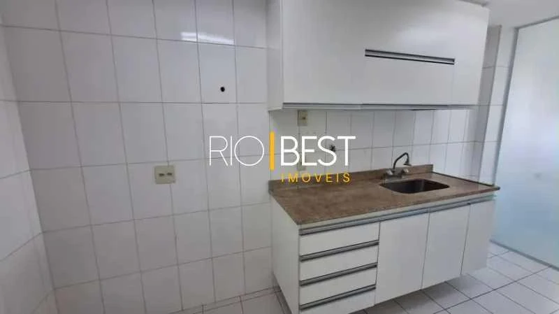 Apartment with 2 bedrooms and a built-in balcony grill — photo 24