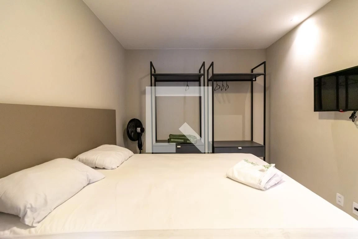 Apartamento mobiliado com 2 quartos e piscina no condomínio — photo 62
