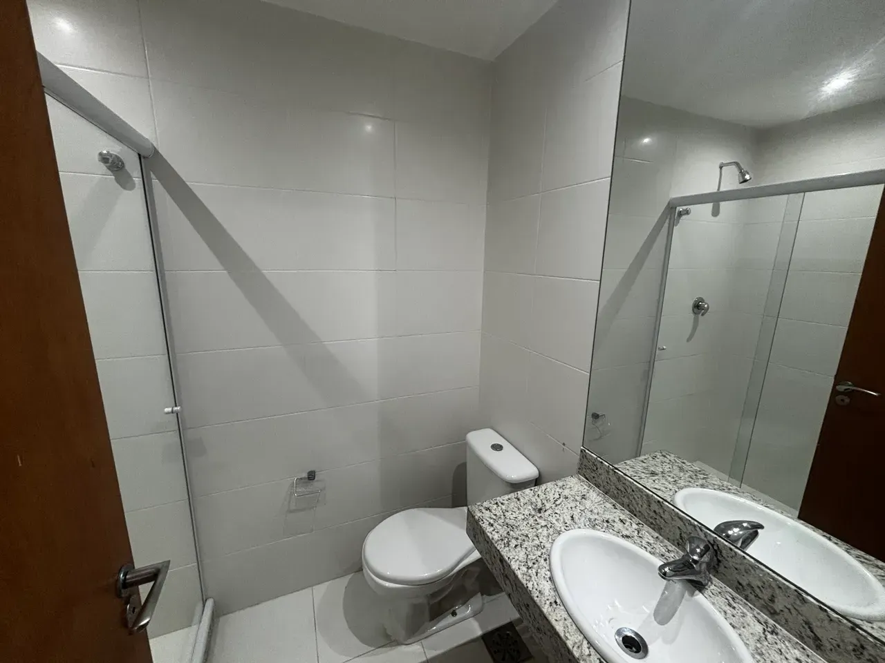 House with 4 bedrooms, 5 bathrooms and 3 parking spots — photo 20