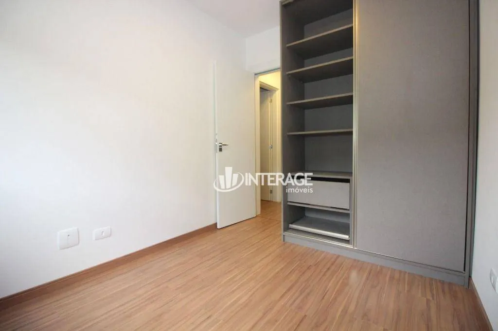 Apartamento de 2 dormitórios com varanda e 1 vaga — photo 14