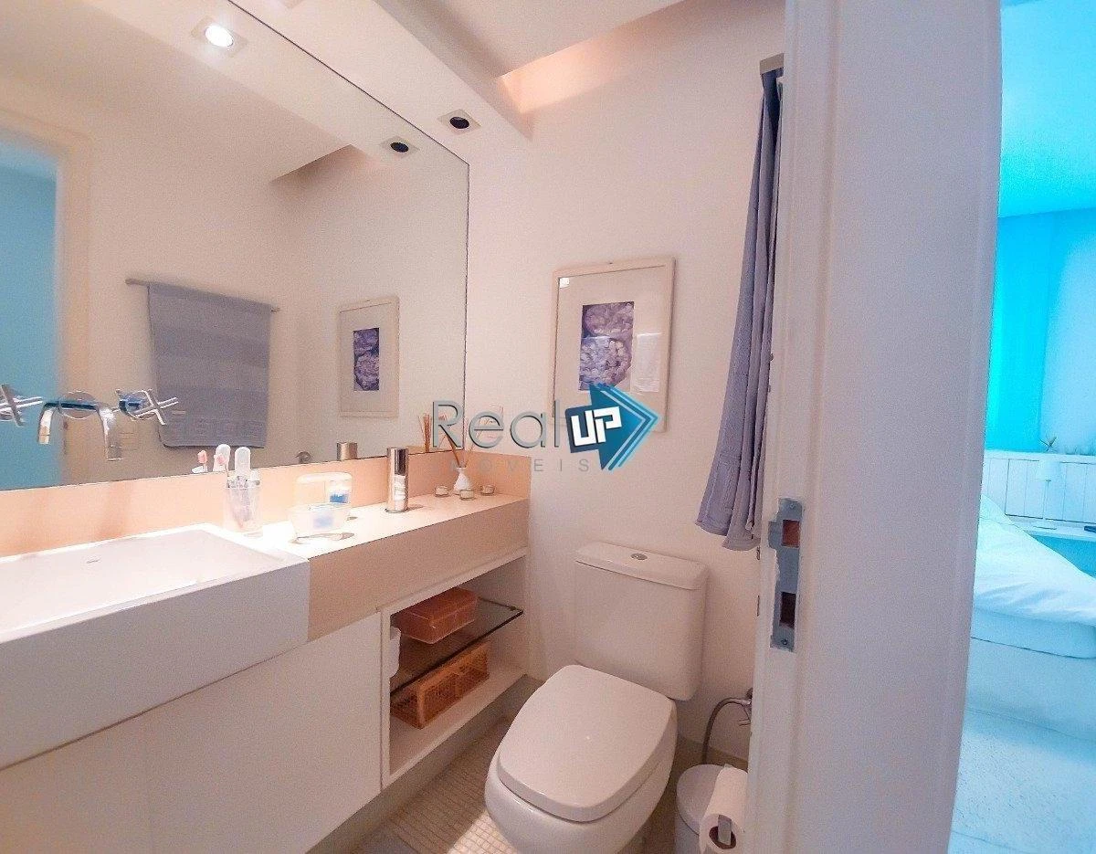 429 m² apartment with 5 bedrooms and 3 parking spots — photo 39