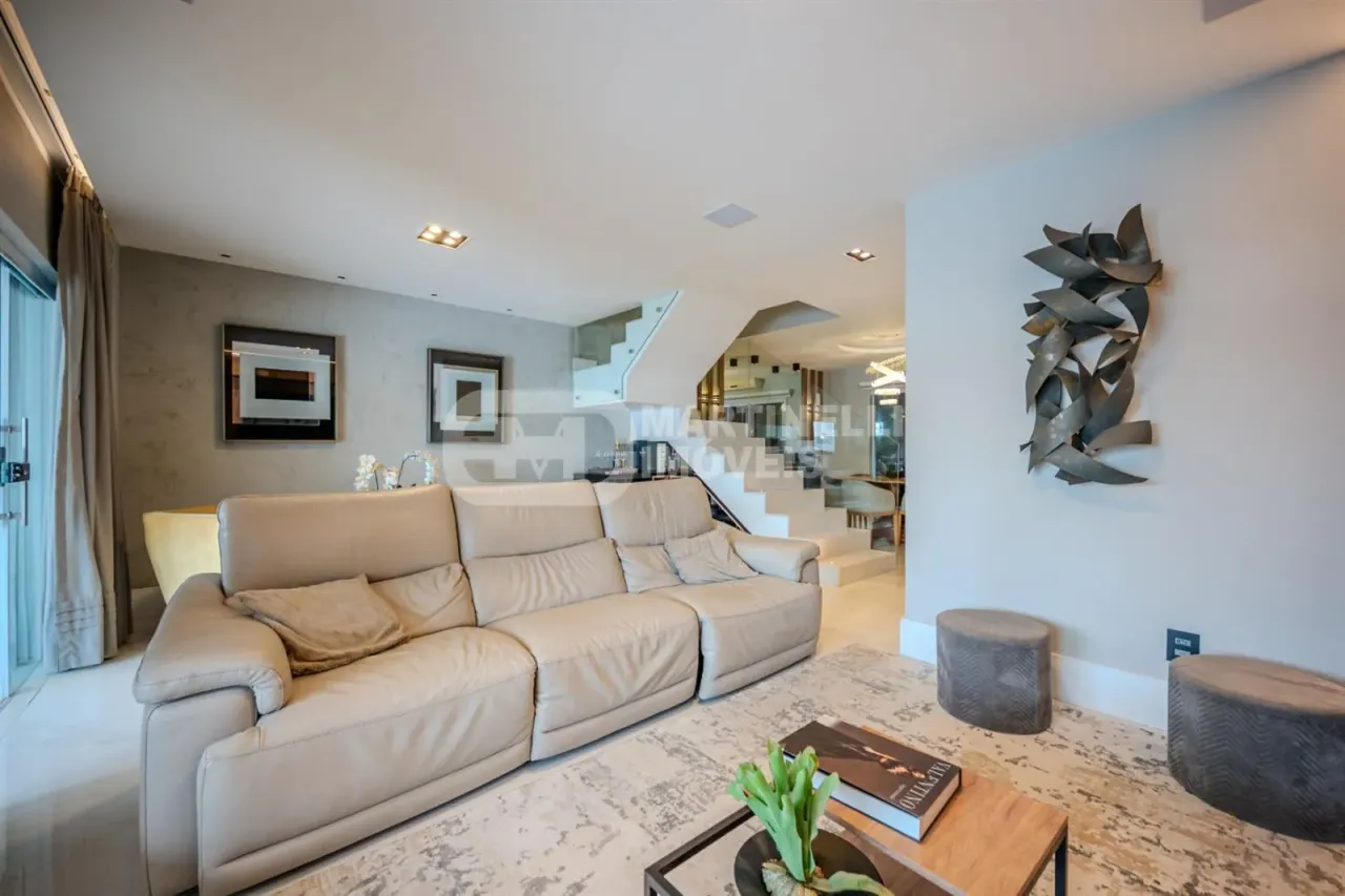 Furnished house with 5 bedrooms and 3 parking spaces — photo 9