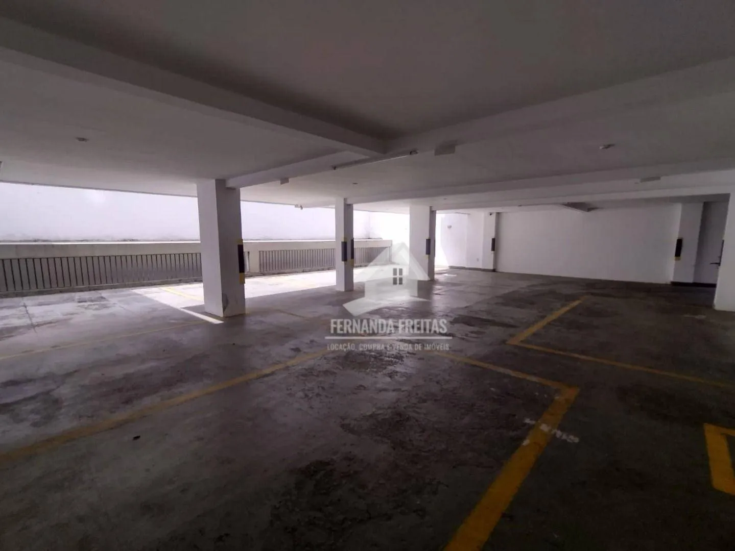 Apartamento com 2 quartos e 2 banheiros — photo 35