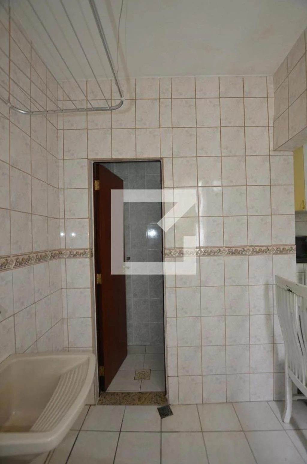 Apartamento com 2 quartos e cozinha fechada a gás — photo 37