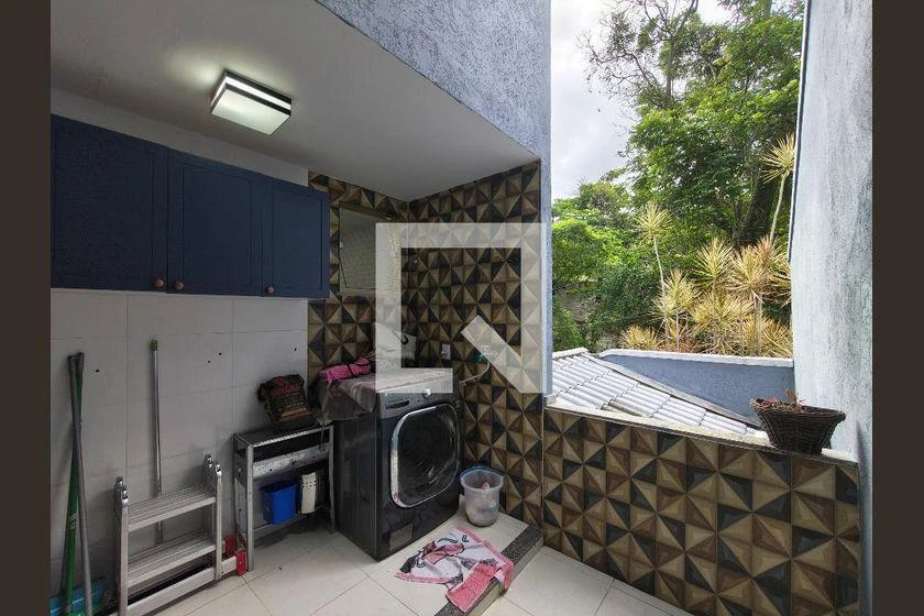 Меблированный дом: 4 спальни, 310 м² и открытая кухня — photo 28