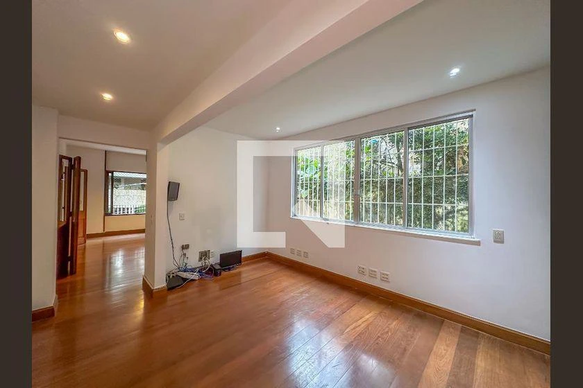 Apartment, 275 m², with a walk-in closet — photo 17