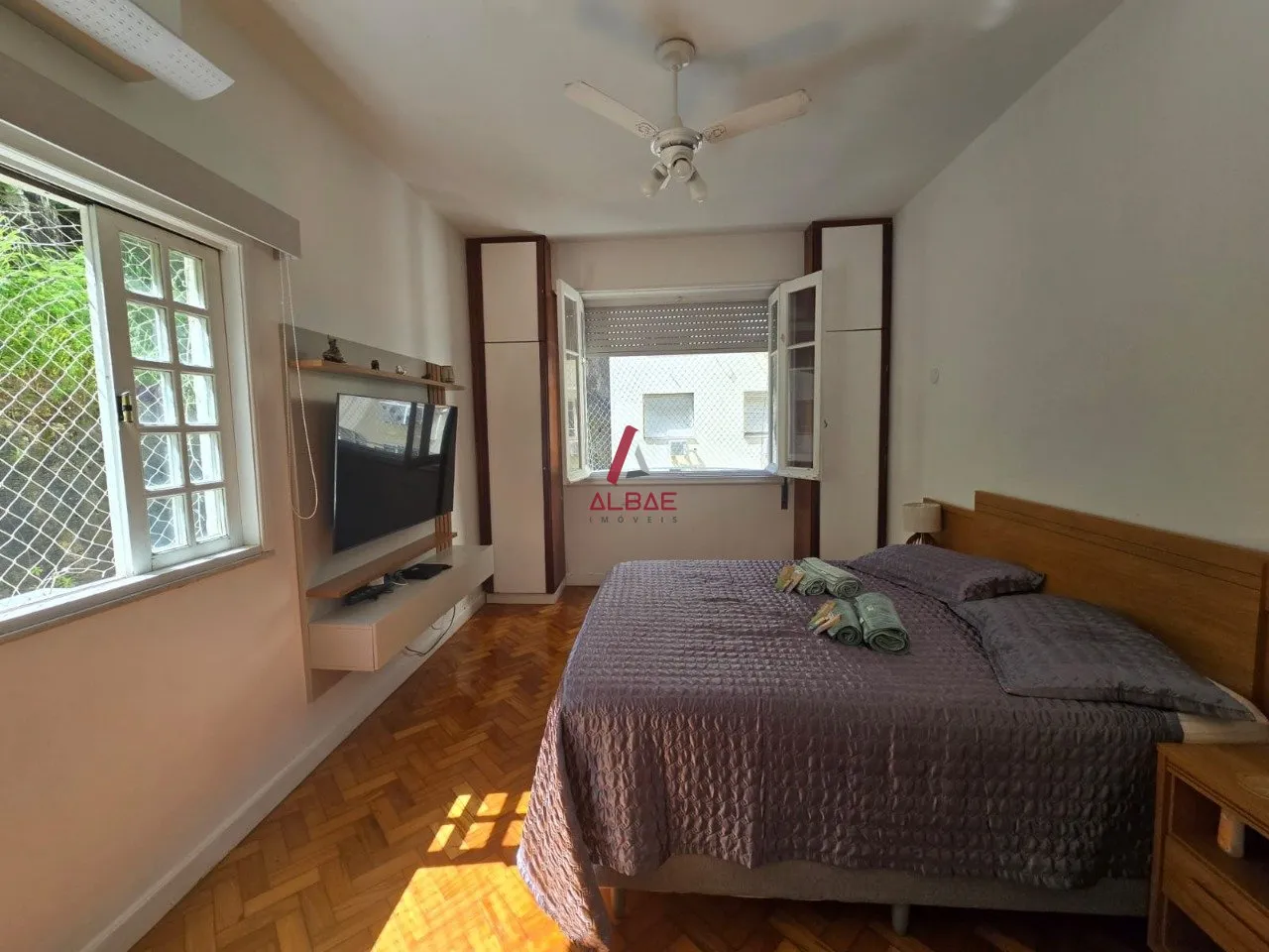 2-bedroom apartment with balcony and a full set of 3 baths — photo 15