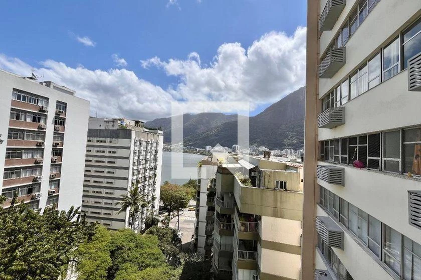 Apartamento de 2 quartos com cozinha fechada — photo 4