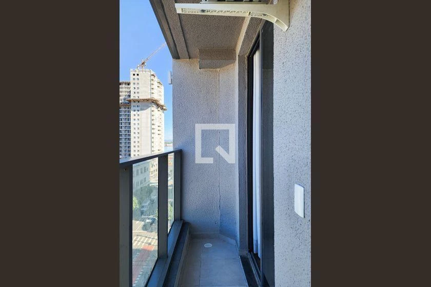 Apartamento de 1 dormitorio de 36 m² con rincón de cocina — photo 20