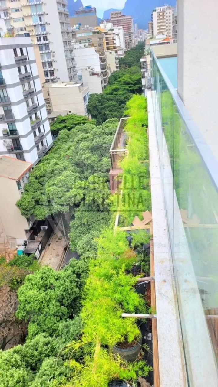 Rental penthouse with 5 bedrooms and 5 bathrooms — photo 17