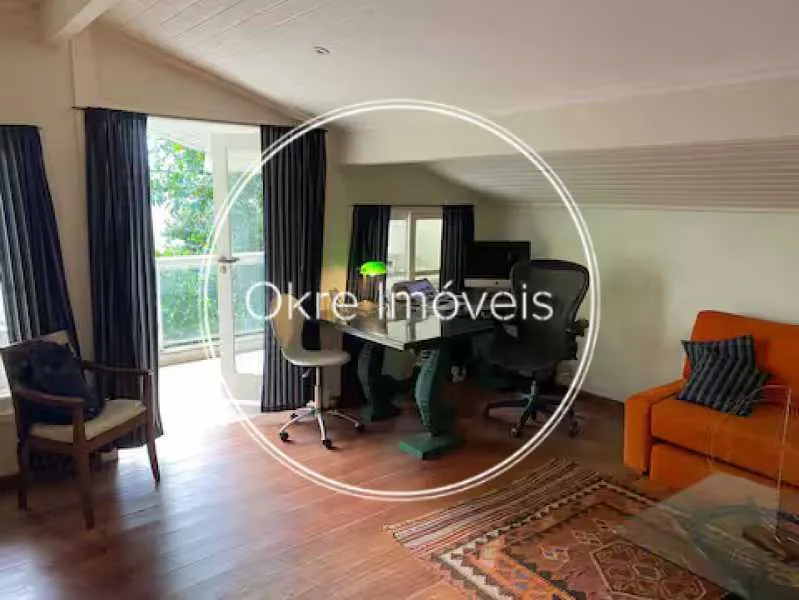 Casa com 6 quartos e 950 m², 2 vagas e cozinha fechada — photo 16