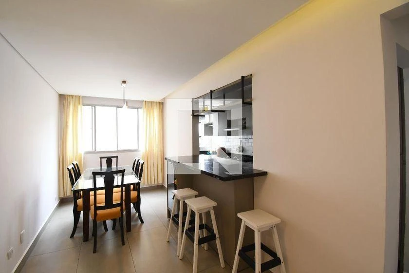 2-bedroom apartment with a walk-in closet in Curitiba — photo 8