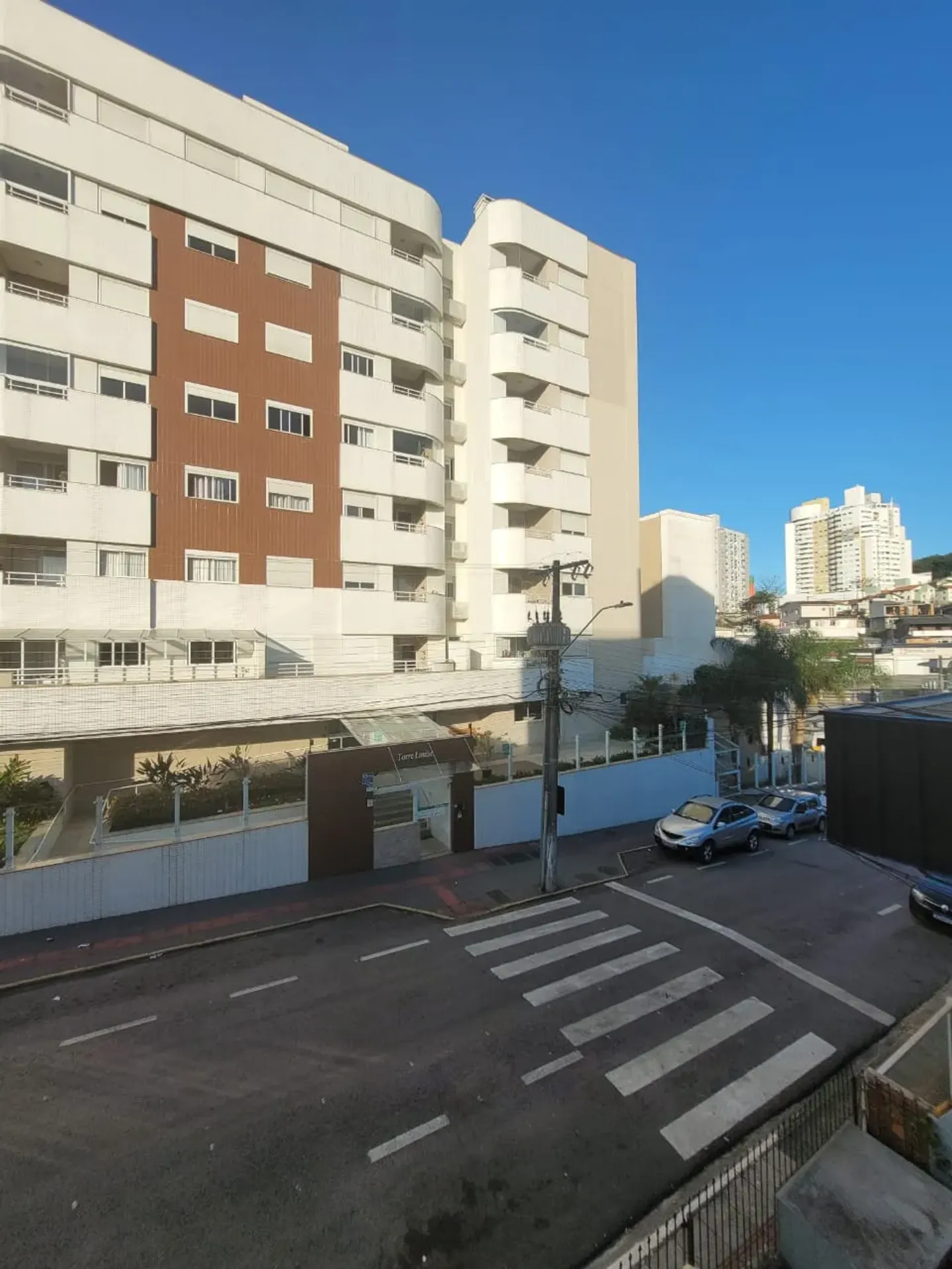 3-bedroom apartment with a washing machine in Florianópolis — photo 7