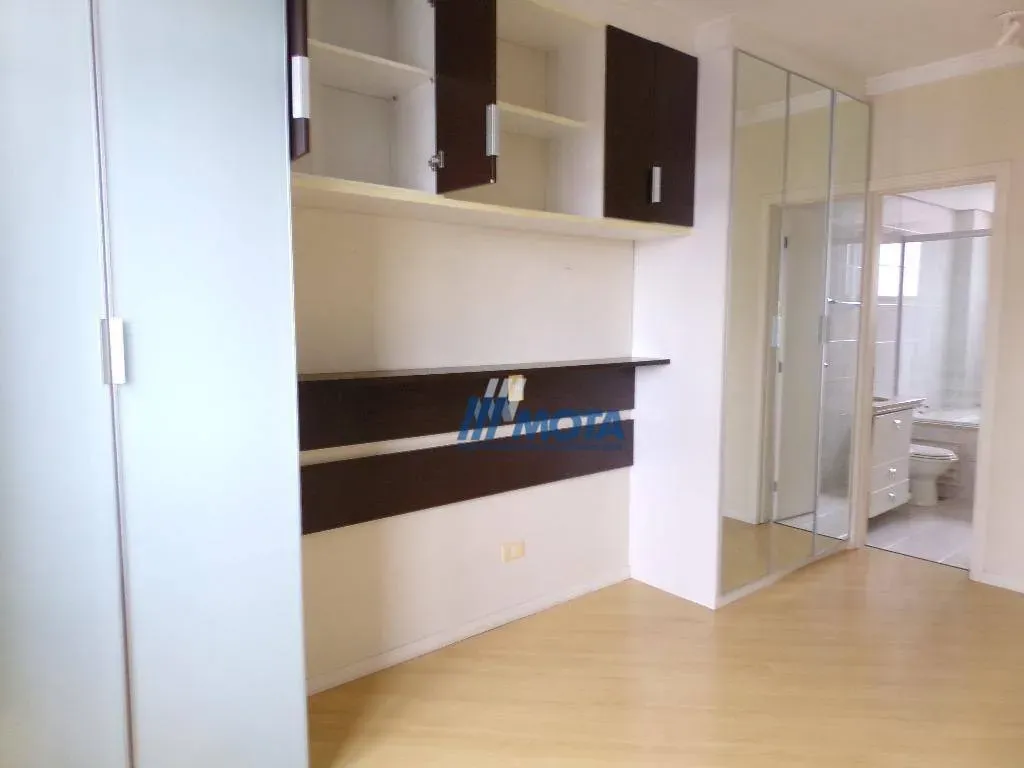 3-bedroom apartment with a bathtub — photo 19