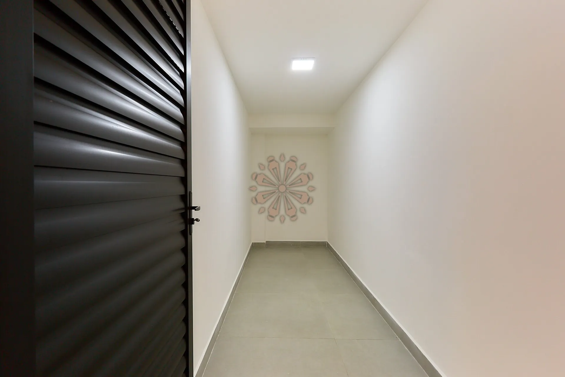 House with 4 bedrooms, 3 bathrooms and 3 parking spaces — photo 42
