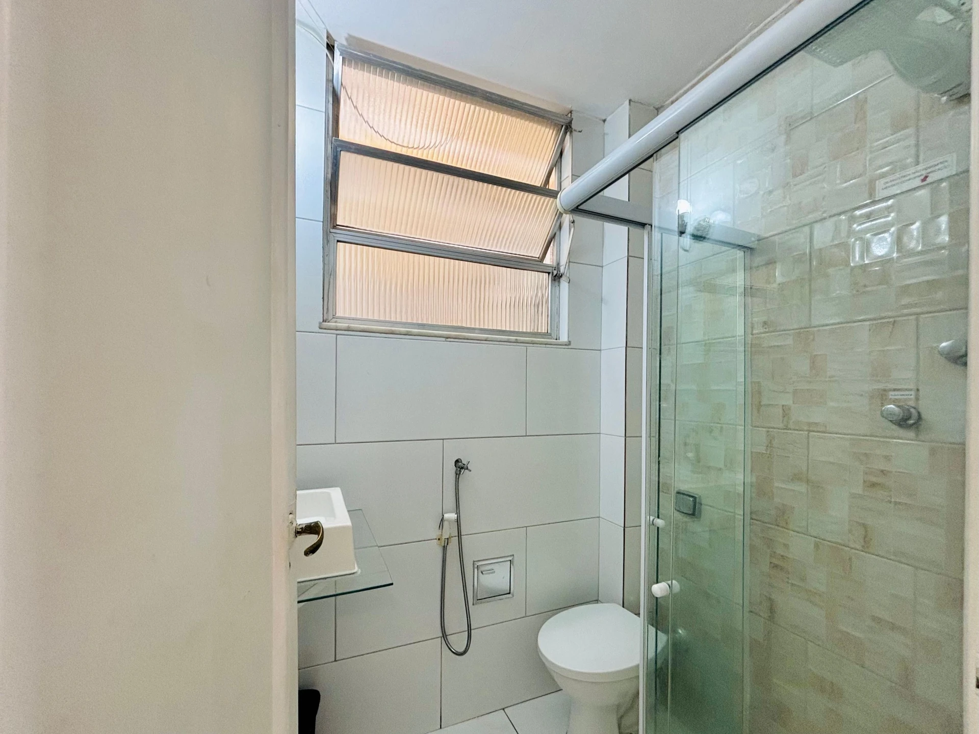 3-bedroom apartment with a water view — photo 26