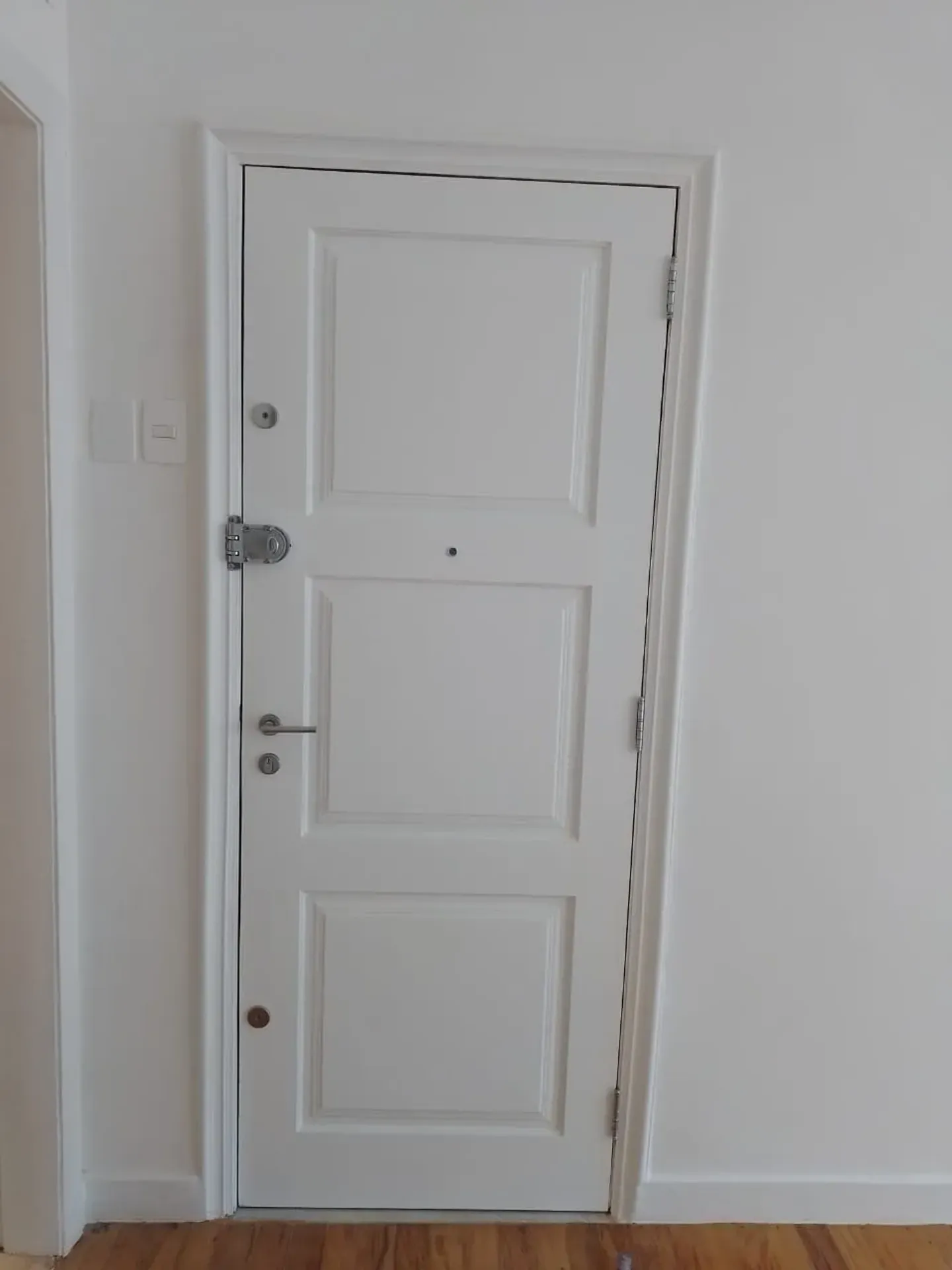 Furnished apartment, 77 m², with a bathtub — photo 10