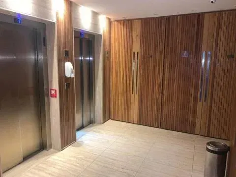 Duplex penthouse with 230 m², 3 bedrooms, 2 bathrooms — photo 14