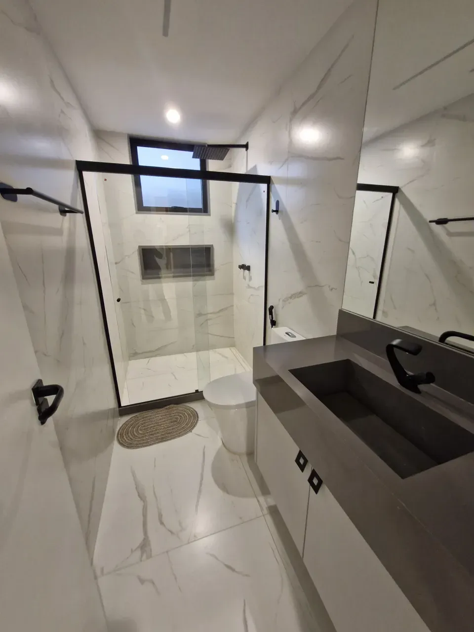 Furnished triplex house with open-plan kitchen and 490 m² — photo 14