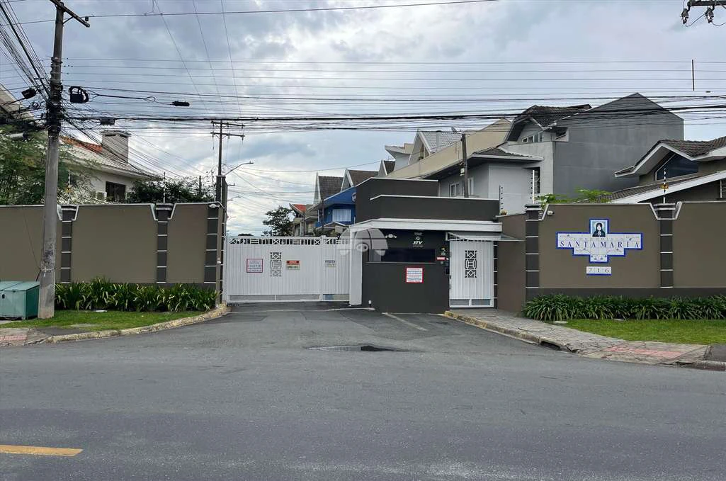 Casa com 3 quartos, 240 m² e 2 vagas de estacionamento — photo 5