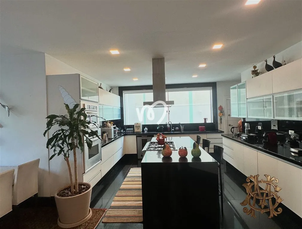 Furnished house with 6 en-suite bedrooms and gas kitchen — photo 5