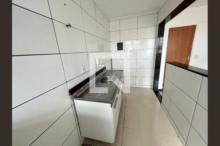 2-bedroom 70 m² rental apartment with 1 parking spot — photo 21